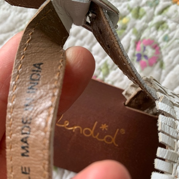 Women white woven adjustable strap, round toe, block heel buckle leather sandals - Picture 10 of 14